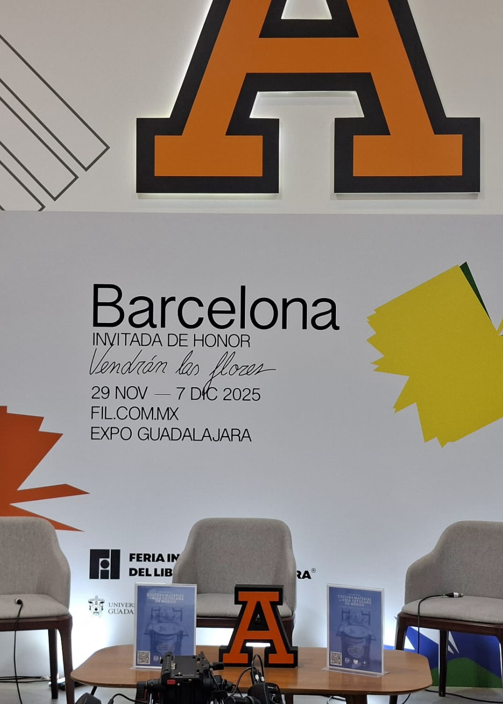 Foto image de barcelona invitada de honor en guadalajara 2025 méxico